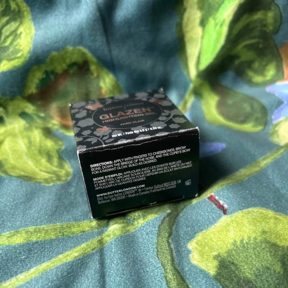 New Butter London Glazen Highlighting Gel in Chandelier - Picture 8 of 8